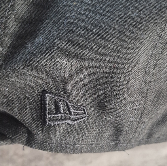 New Era Black Raiders Hat - Picture 3 of 7